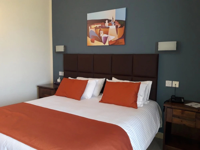 Downtown Hotel