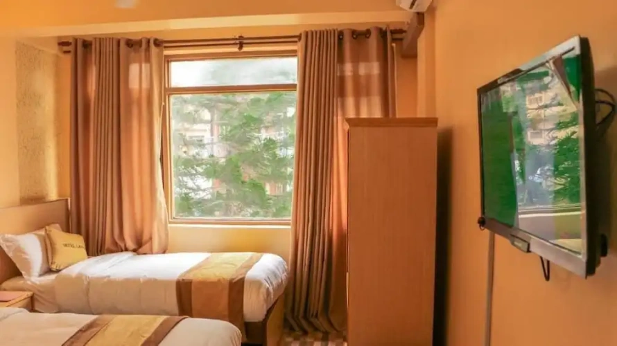 Standard Twin room