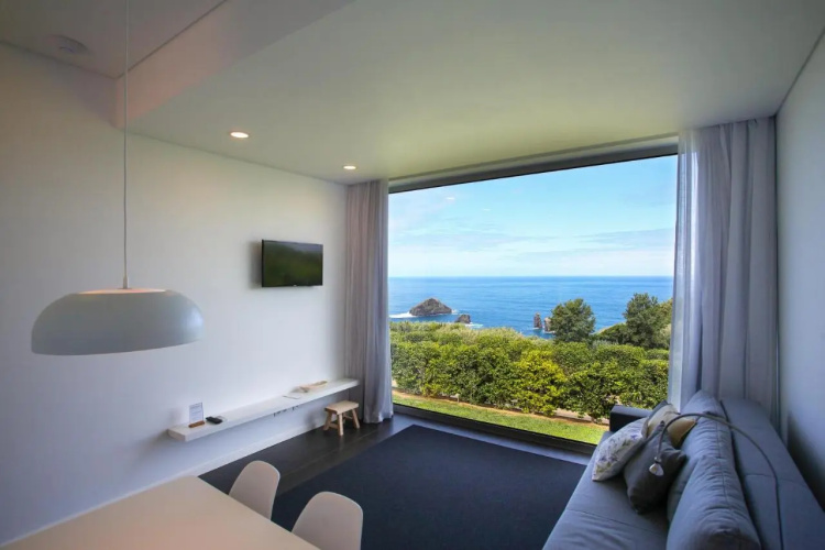 Mosteiros Place - Açores