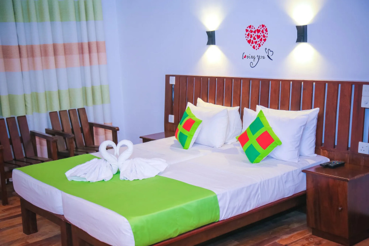 Cozy Sea View Inn