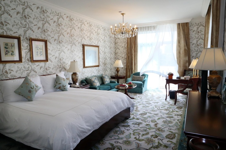 Premium Quadruple room