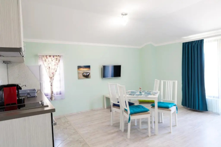 La Mer Apartments