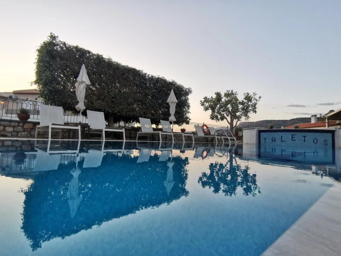 Taletos Apartments
