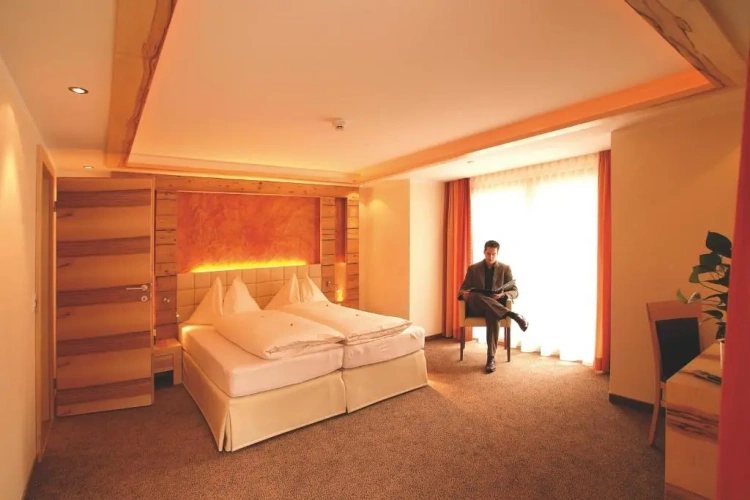Deluxe Double Suite