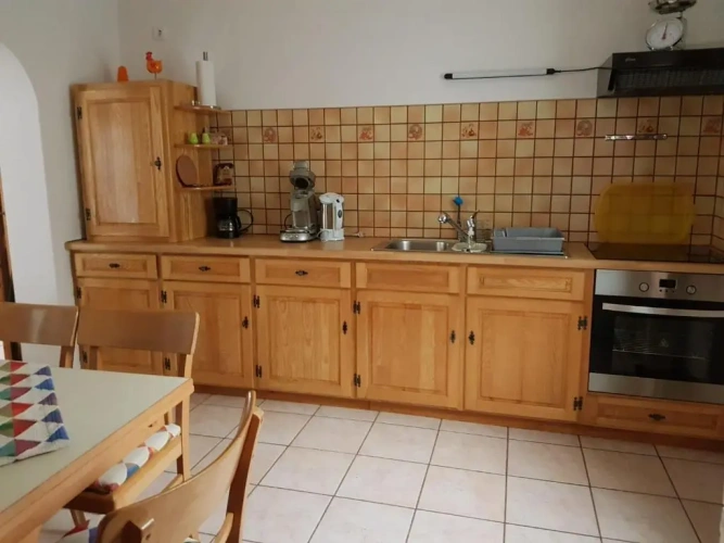2 Bedrooms Cottage