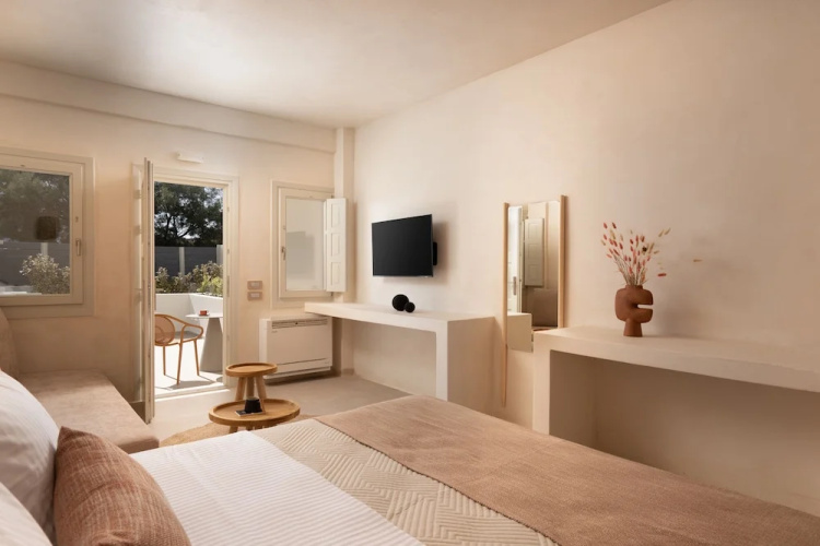 Acanthus Oia-Suites With Private Hot Tub