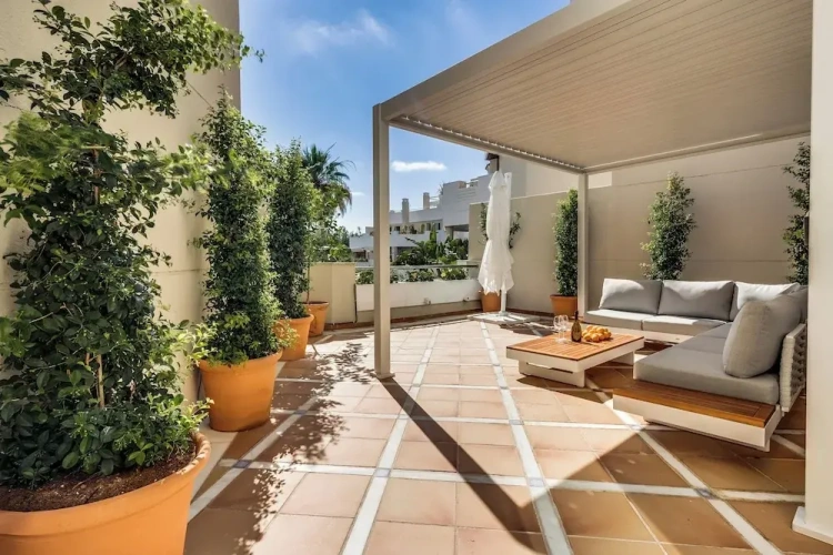 Grand Apartment