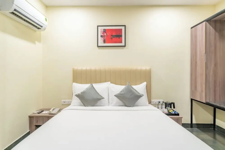 Executive Single room with balcony and with city view