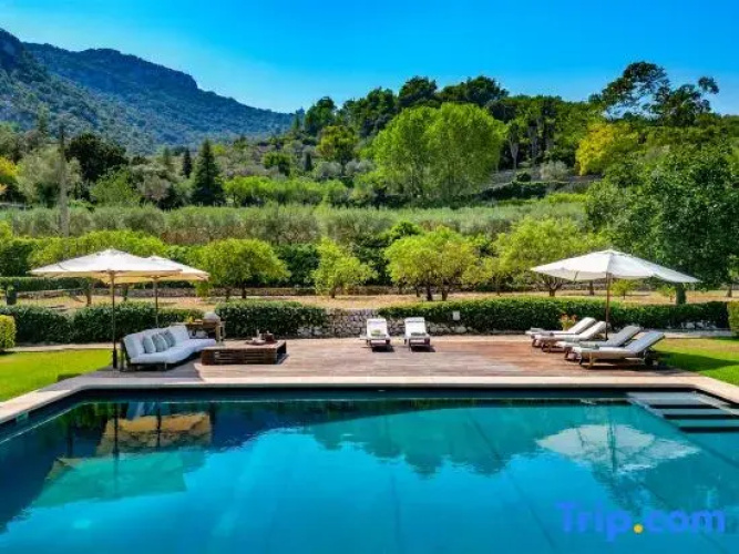 Impressive Retreat near Valldemossa
