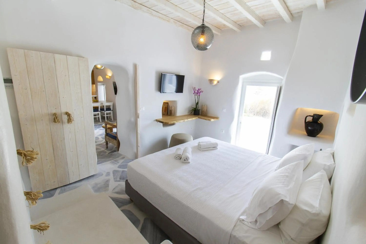 Kostantis Summer Villas and Suites