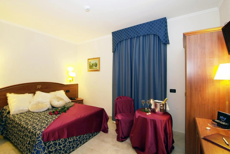 Fashion Hotel
