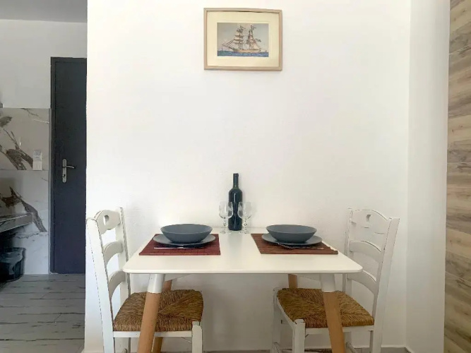 Polykratis Rooms