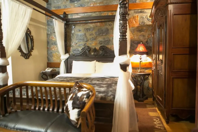 Montecristo Chalet