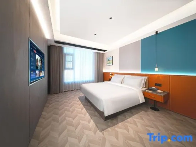 Luxury Suite