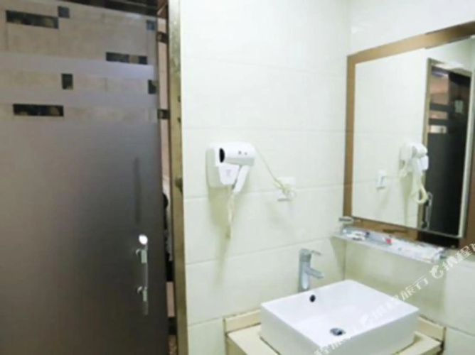 Ailei Fashion Hotel