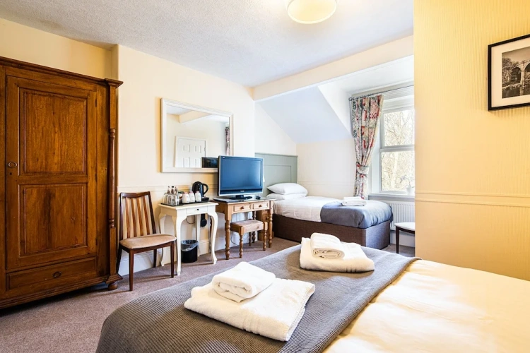 Premium Triple room