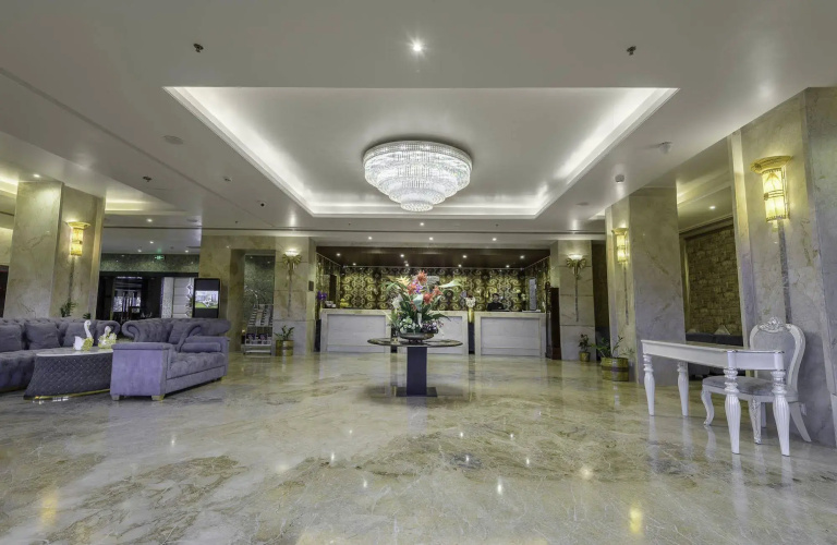 Clarion Inn