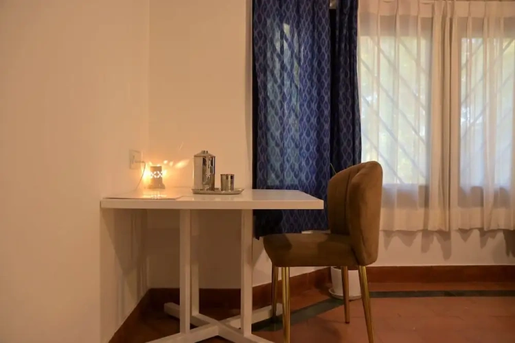 Standard Double room with balcony and with garden view