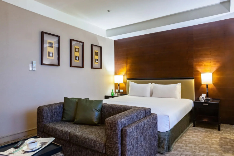 Pacific Business Hotel