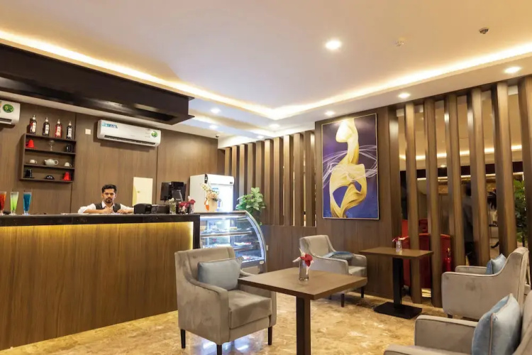 Aman Hotel Almhalh