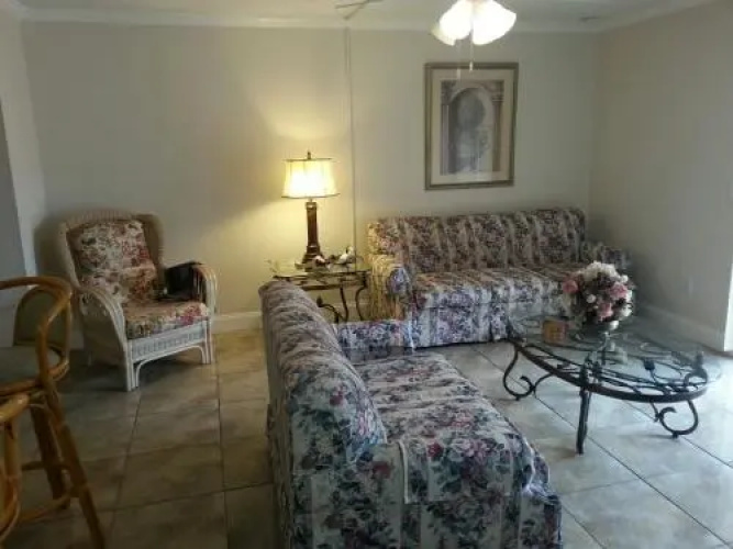 Florida Apartment