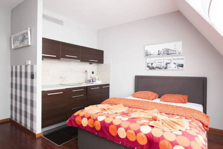 Alibi Apartments