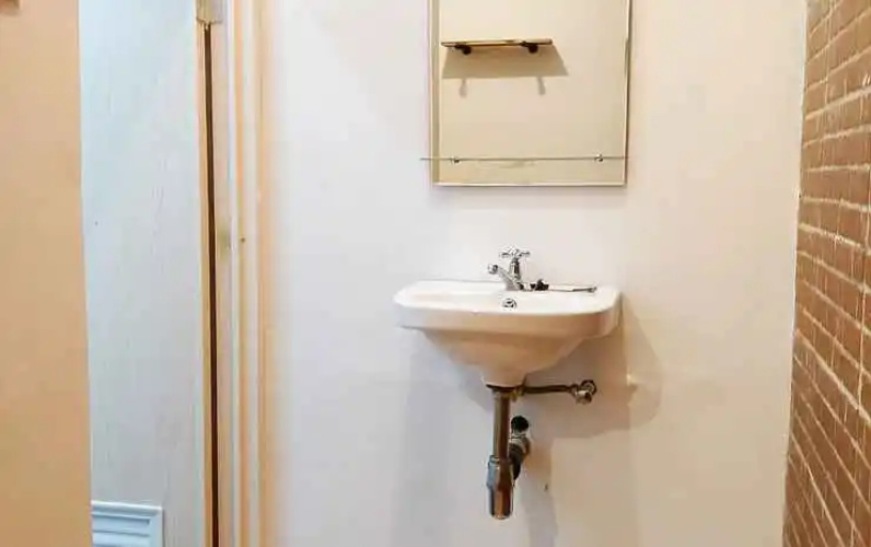 Petik Merah Homestay
