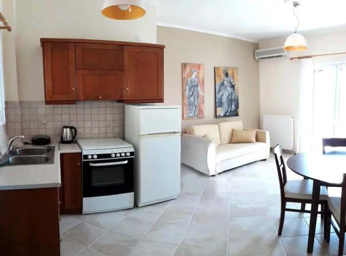 2 Bedrooms Apartment with sea view