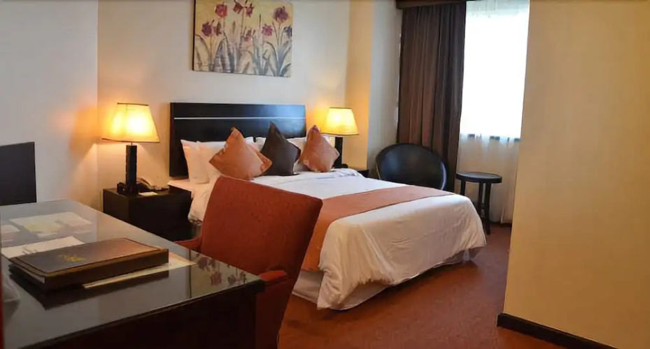 M Hotels - Tower B