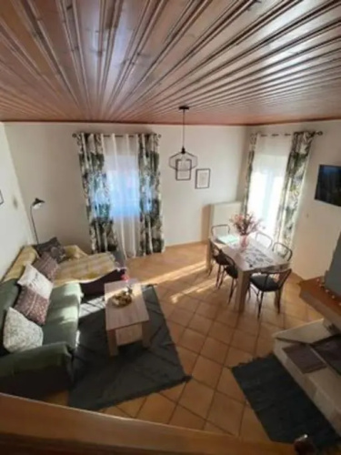 Laki's House Οροφοδιαμέρισμα με σοφίτα