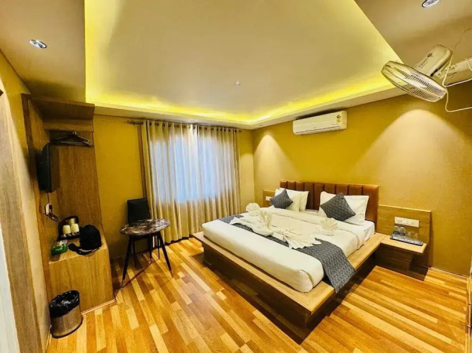 Hotel Pashm Home