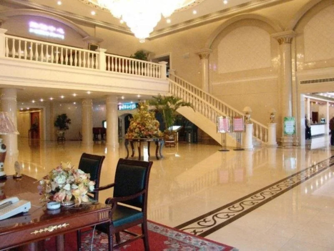 Huanghai Hotel