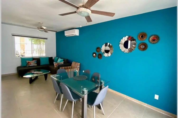 3 Bedrooms Cottage