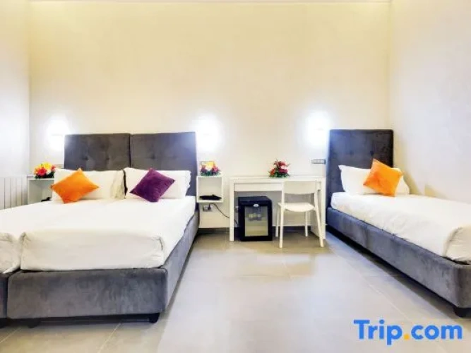 Superior Triple room