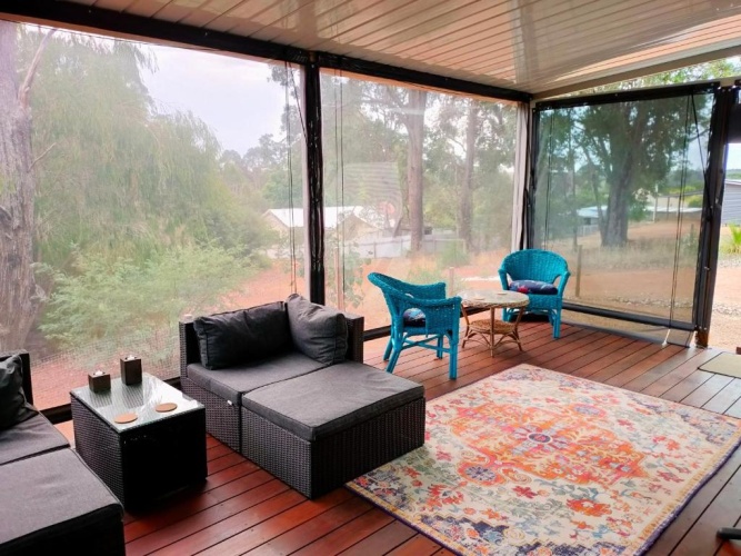 2 Bedrooms Cottage