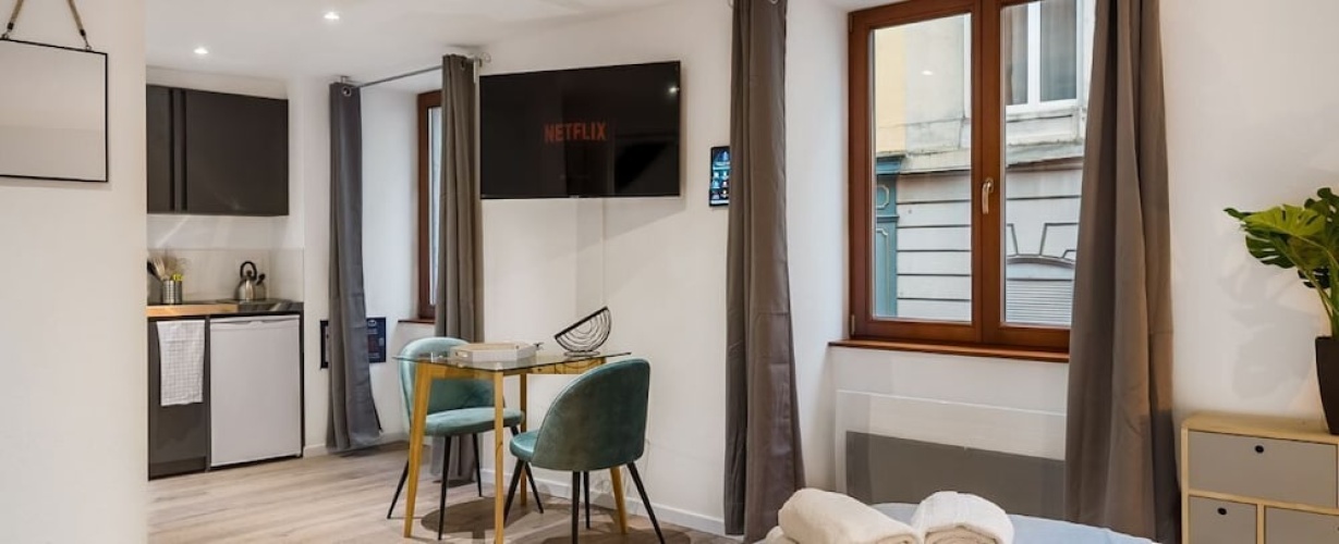 Guest rooms