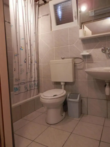 Guest House Tiho 832