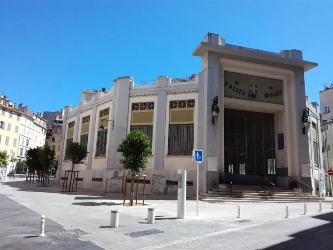 Studio Toulon les Halles