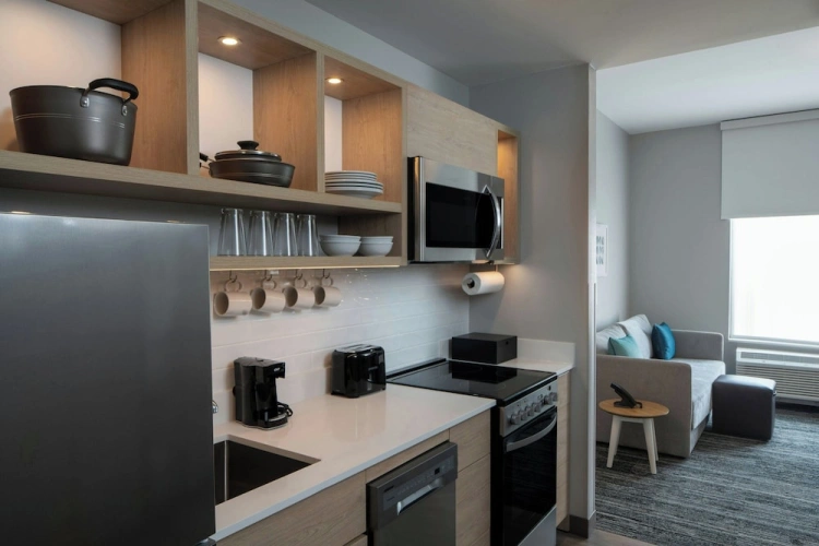 1 Bedroom Suite