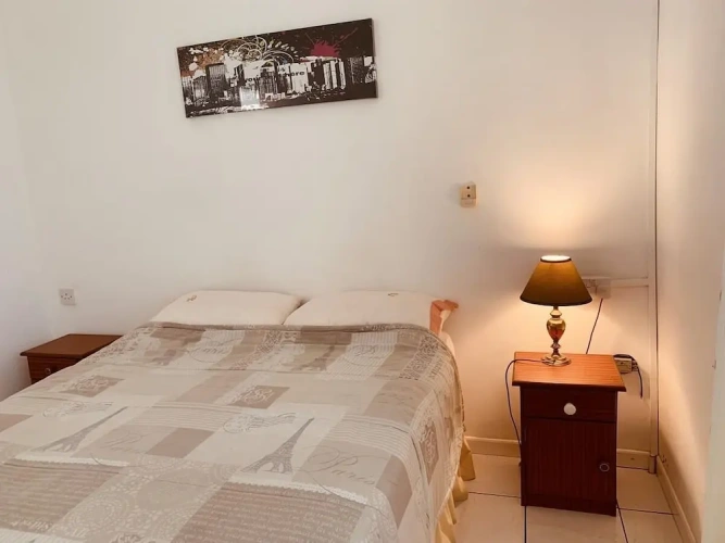 2 Bedrooms Apartment