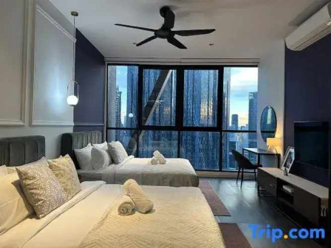 Scarletz Suites KLCC Premier Studio | Clean, Cozy, Central