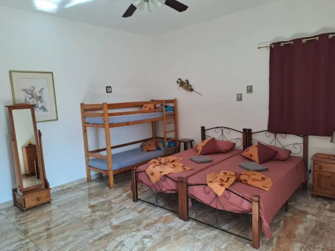 3 Bedrooms Cottage