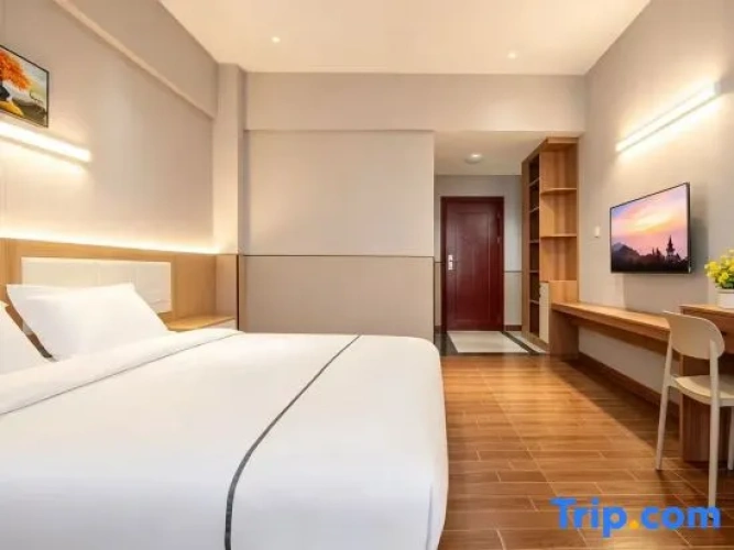 Standard Double room with river view