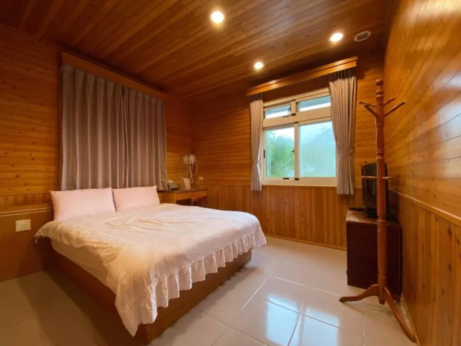 Standard Double room with mountain view