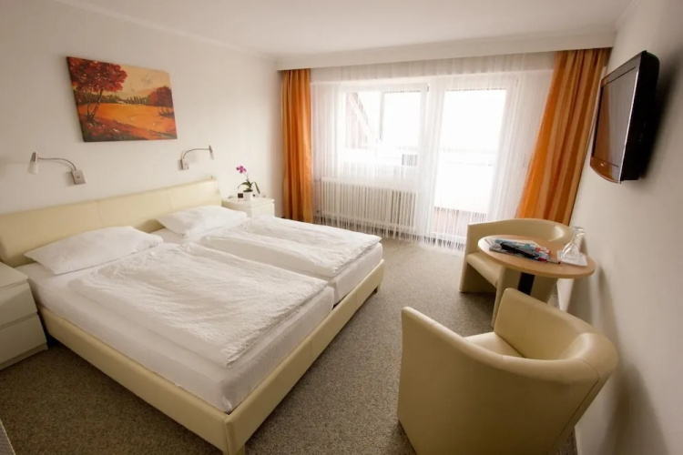 Hotel Weinhaus Weis