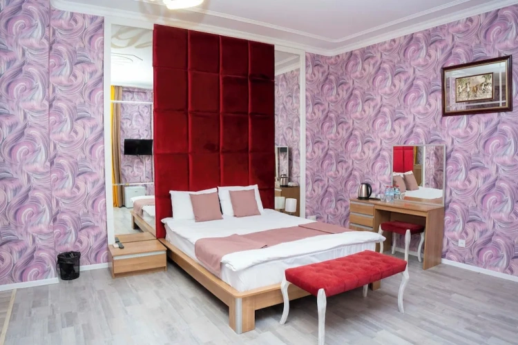 Comfort Double room with balcony and with city view