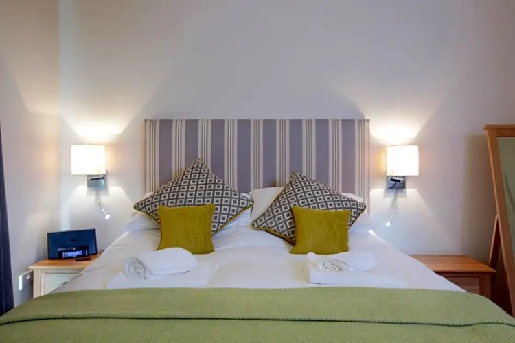 Deluxe Family room