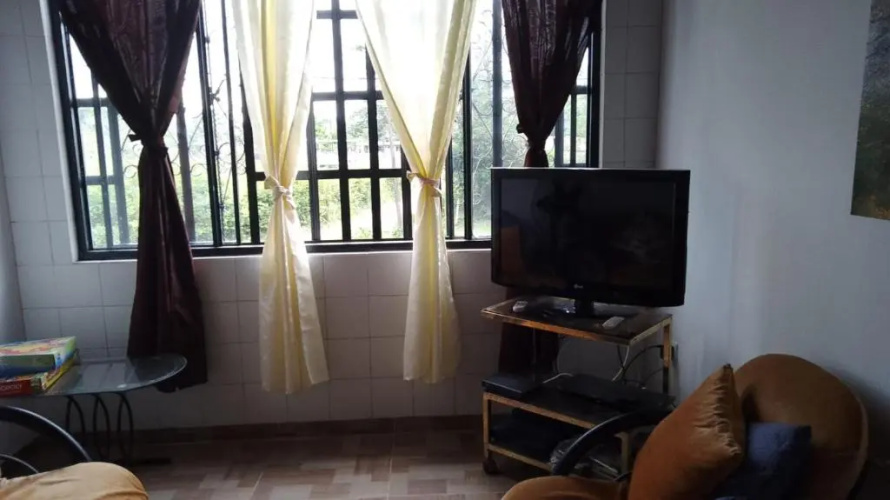 APARTAMENTO EN PLAN RURAL PERo CENTRAL