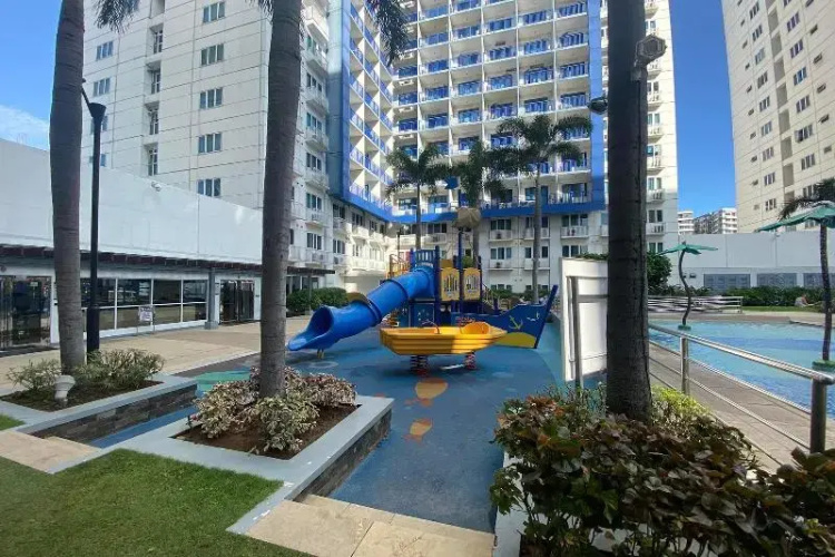 Madison's Place at Sea MOA