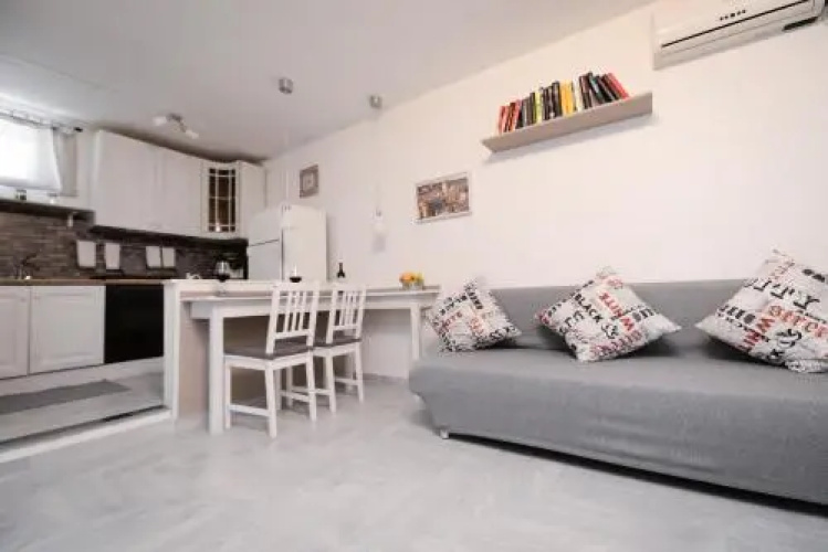 Canova apartment